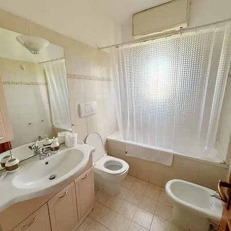 La Vie En - Cinecitta Rome